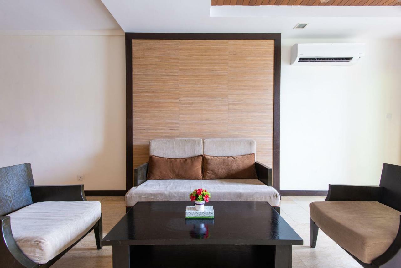 Sabah Beach Villas&Suites Kota Kinabalu Bagian luar foto