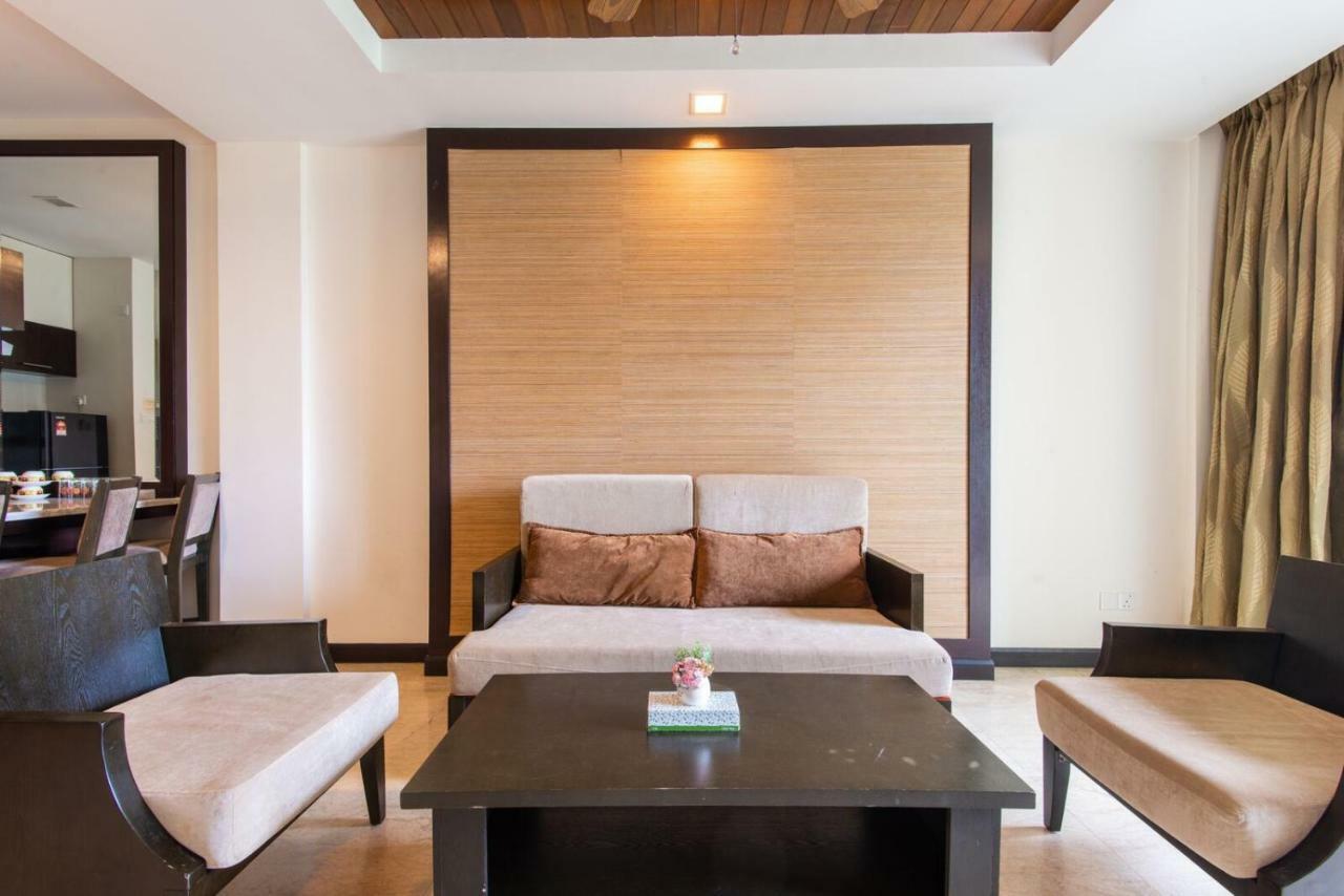 Sabah Beach Villas&Suites Kota Kinabalu Bagian luar foto